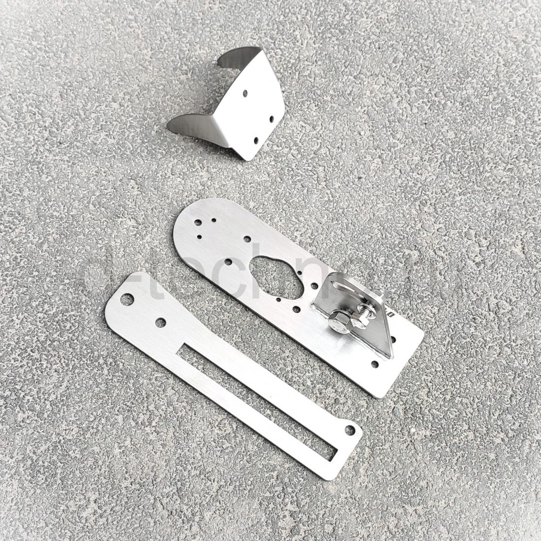 Крепление датчика эхолота Garmin в комплекте со штангой струбцины