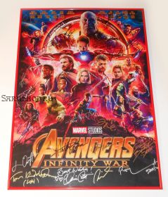 Автографы: Мстители: Война бесконечности. (Avengers: Infinity War). 26 подписей. Редкость