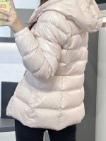 Пуховик женский MONCLER BARANTE