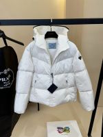 Пуховик женский PRADA