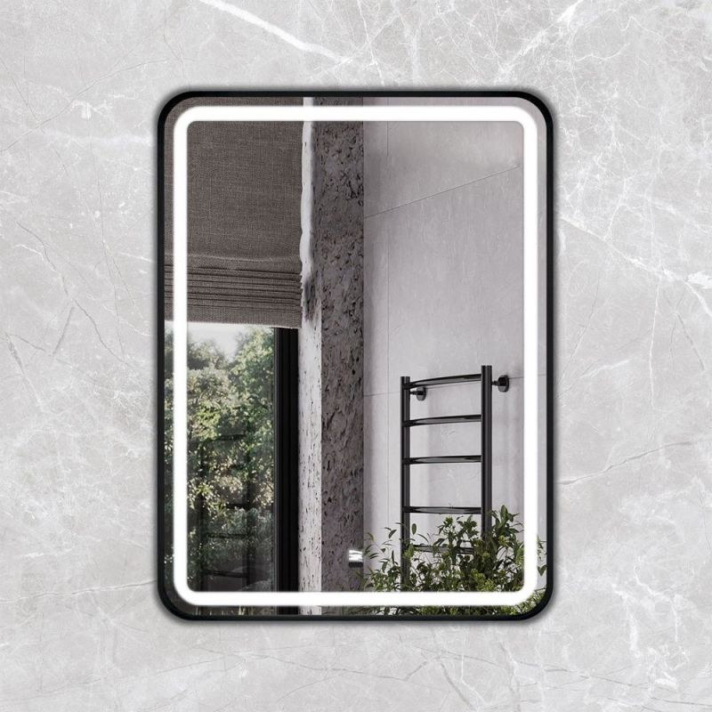 Зеркало в черной алюминиевой раме 60 см для ванной комнаты Comforty Ситара-60, LED-подсветка, бесконтактный сенсор, антизапотевание