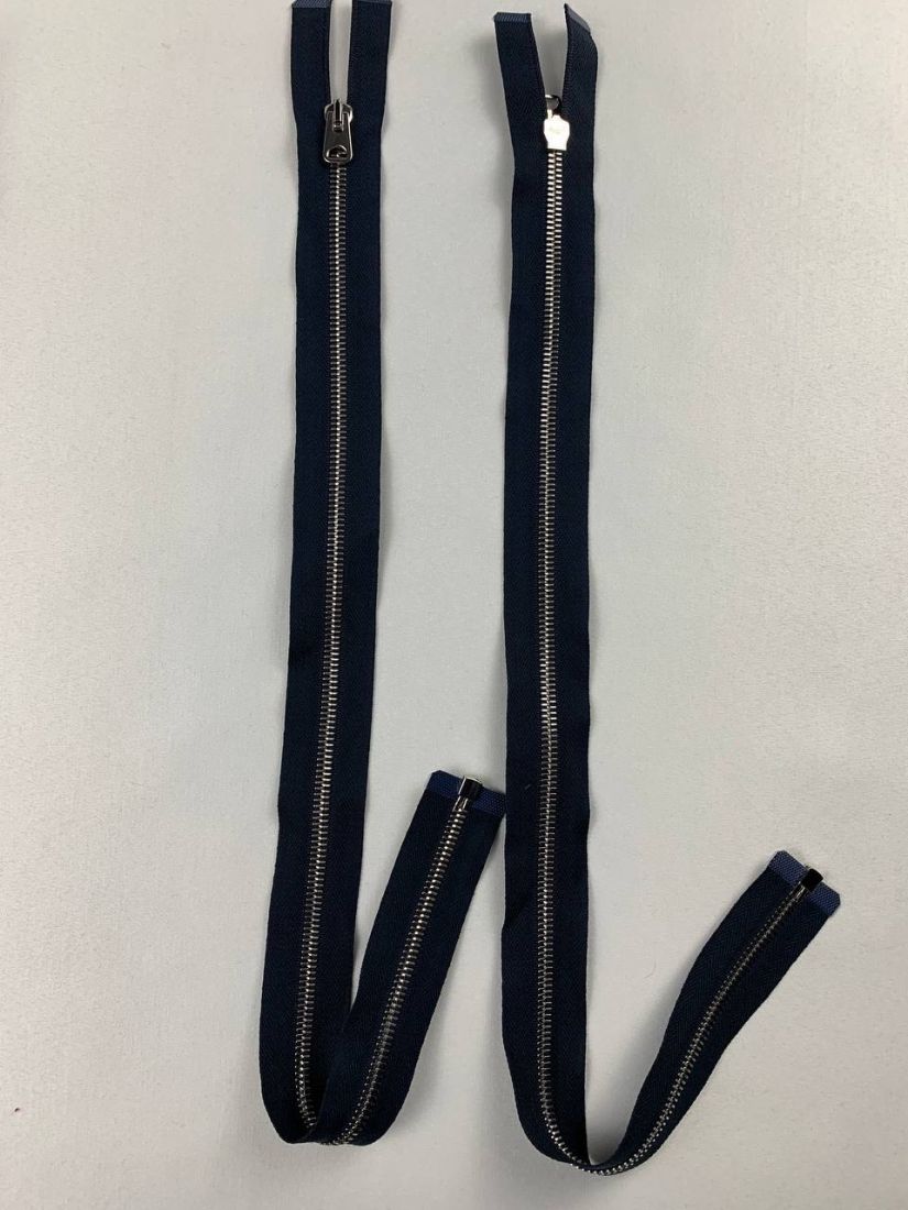 Молния металлическая