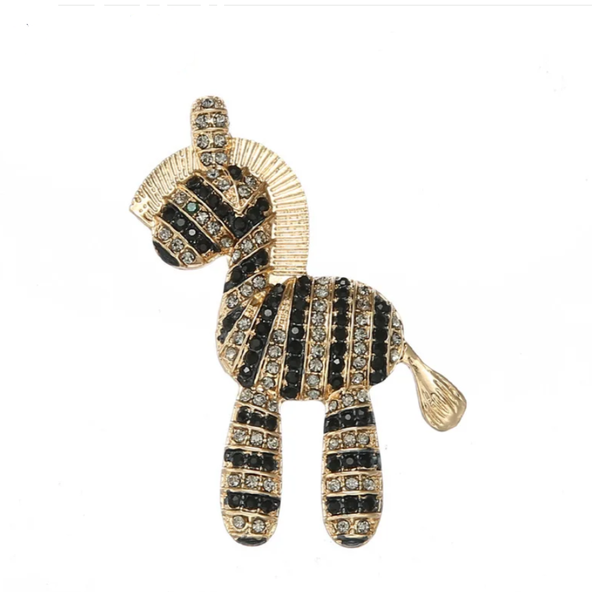 Брошь Зебра (лошадка) металл/ стразы 55х70мм золотой шт. (BC.BR001)