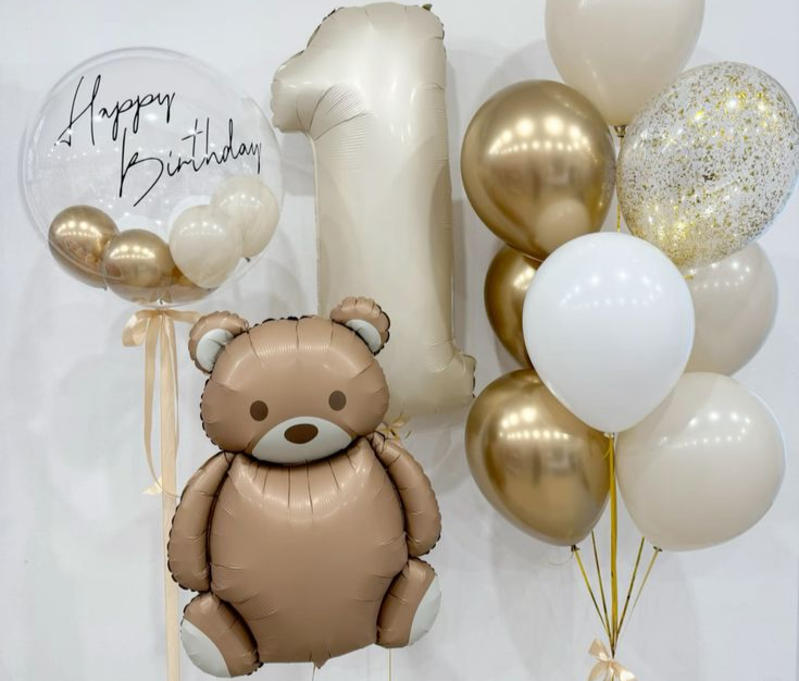 Сет беж с мишкой на первый годик из шаров с гелием