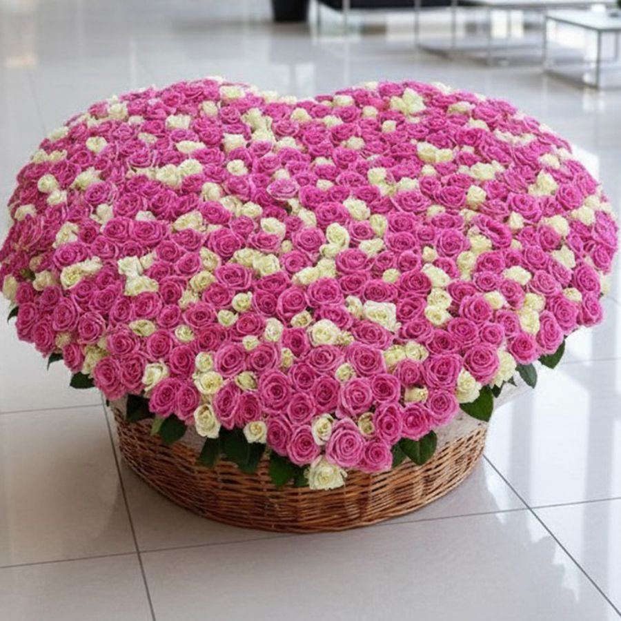 1001 роза в корзине (Сердце Микс)