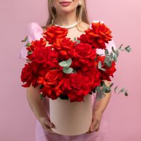 15 французских роз в шляпной коробке (сорт Нина)