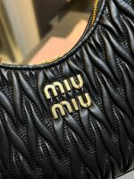 Сумка MIU MIU Premium Сумка MIU MIU Premium