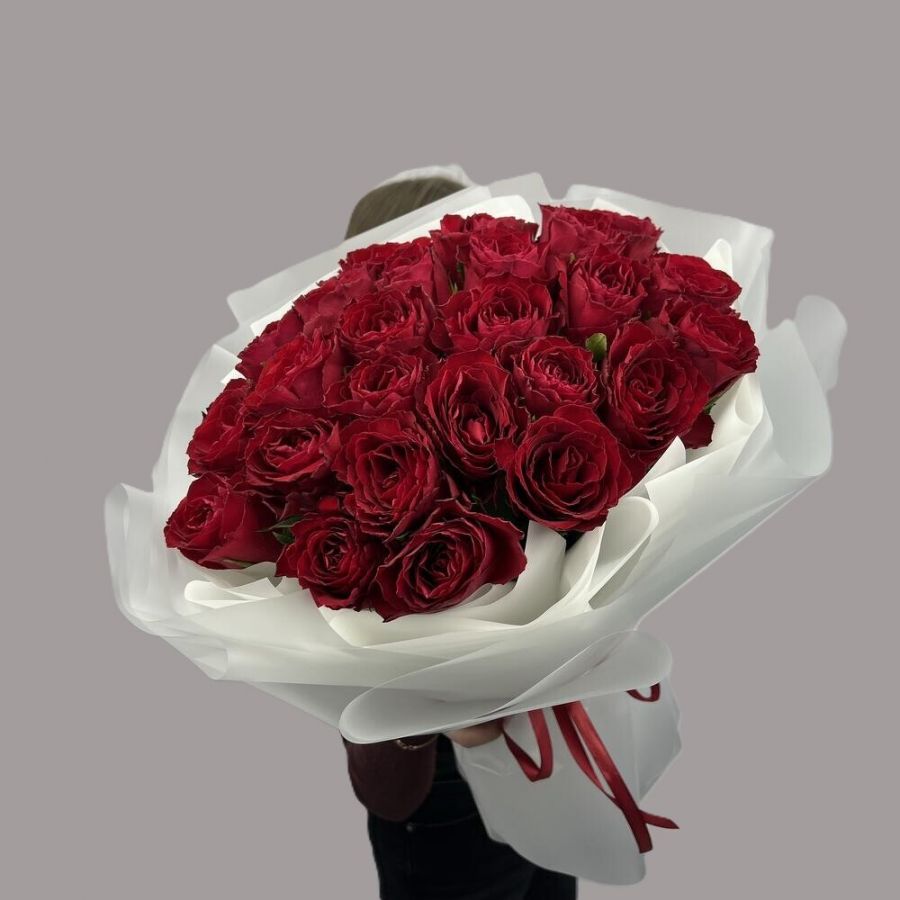 Букет 25 красных роз "Прима"