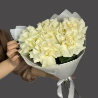 Букет 5 белых пионовидных французских роз "Превосходство души"