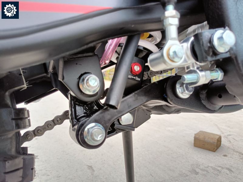 Задний амортизатор с прогрессией