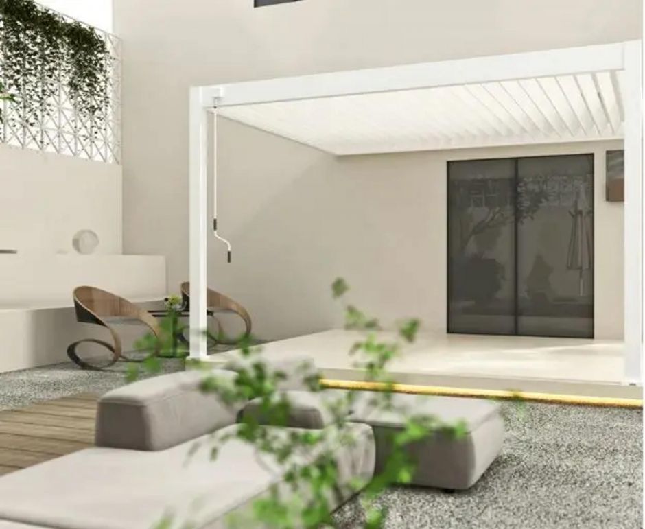 Пергола биоклиматическая Aquaviva Авангард, монтаж к стене (электрическое управление ламелями)