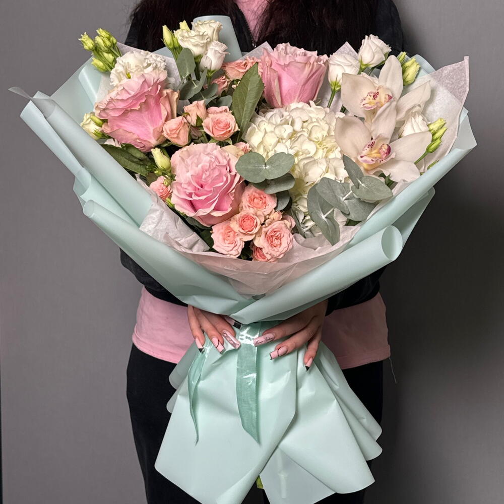 Большой сборный букет