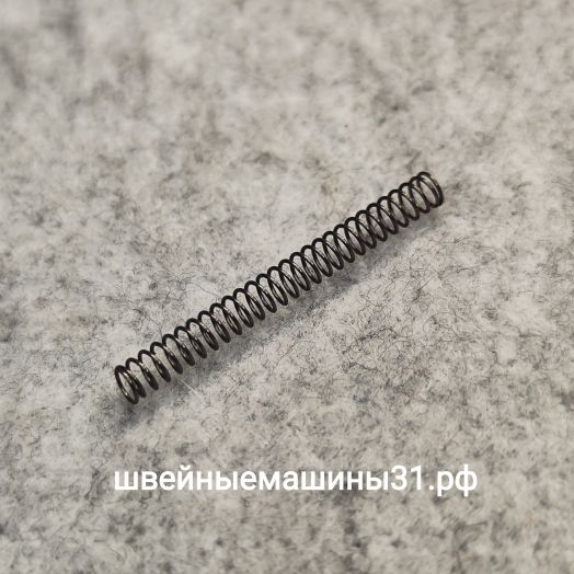 Пружина механизма поднятия верхнего ножа Juki 735 и др. Длина 37,5 мм; диаметр 4 мм.     Цена 195 руб.