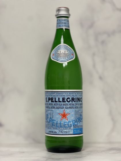 Вода минеральная S.Pellegrinо газированная стекло 0.75 л / Италия
