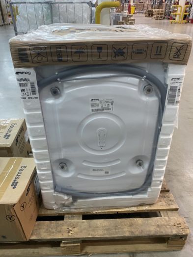 Smeg WM3T04RU4 (уценка)