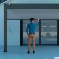 Защитный экран от ветра и солнца (электропривод)