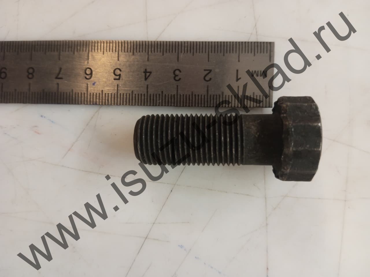 Болт маховика (4hg1/4hk1) npr75/nqr71/75/90/Богдан (Isuzu)
