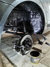 Антикоррозийная Обработка Внутренних Полостей Порогов на Автомобиле Варшавское шоссе 170Бс7