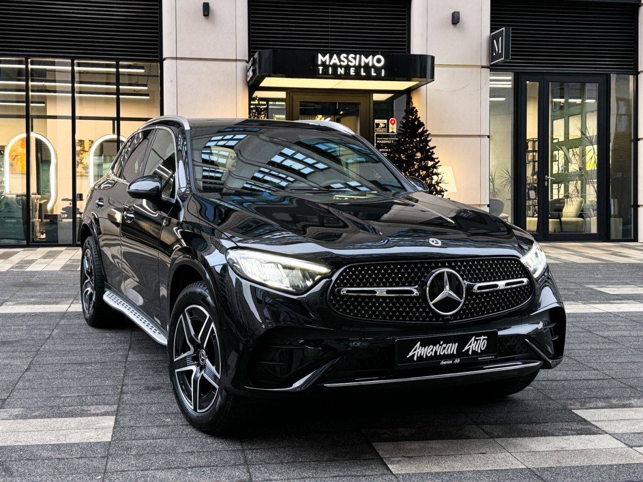 Mercedes-Benz GLC300 / 2024
