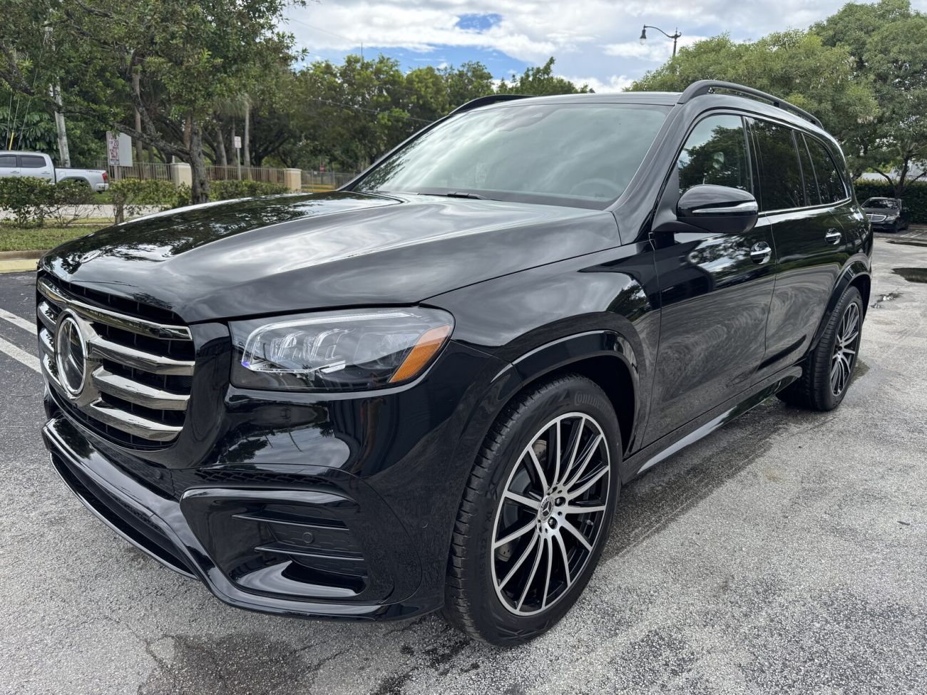 Mercedes-Benz GLS450 / 2025