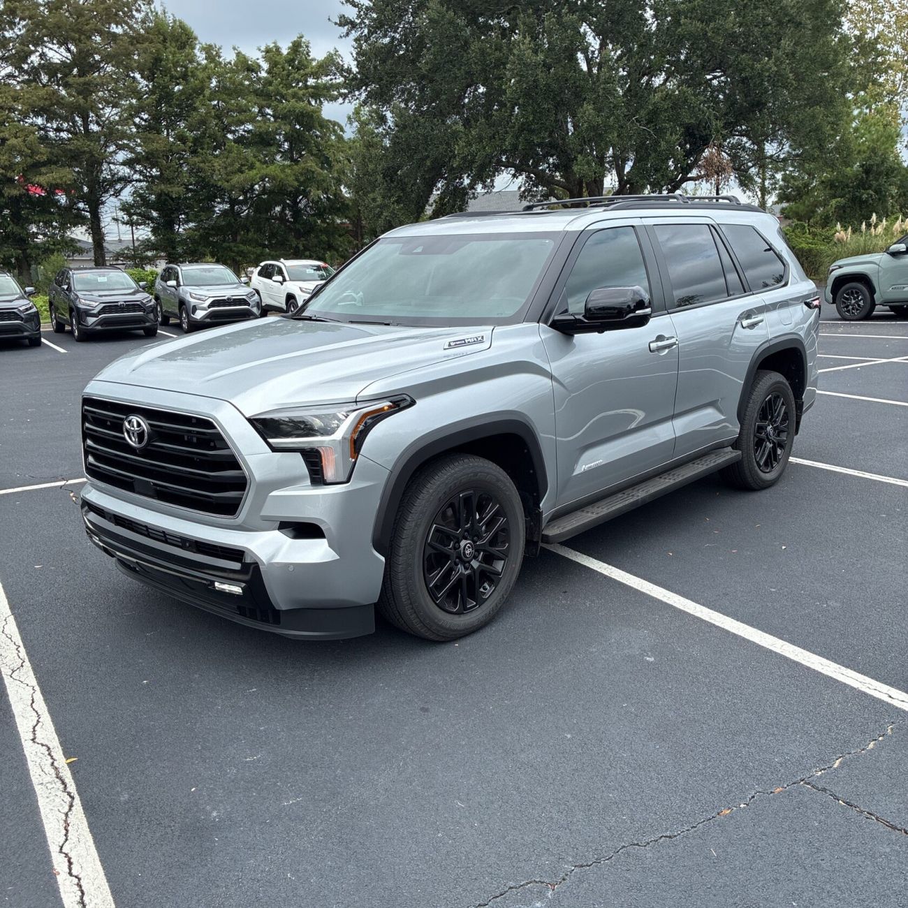 Toyota Sequoia / 2025