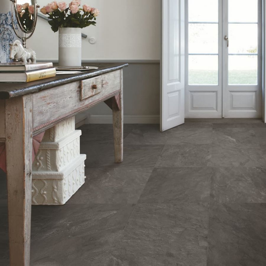 Ламинат Pergo Ebeltoft 12 pro L1256-05493 Темно-серый сланец (1,426 м2)