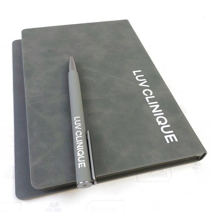 ежедневники с логотипом