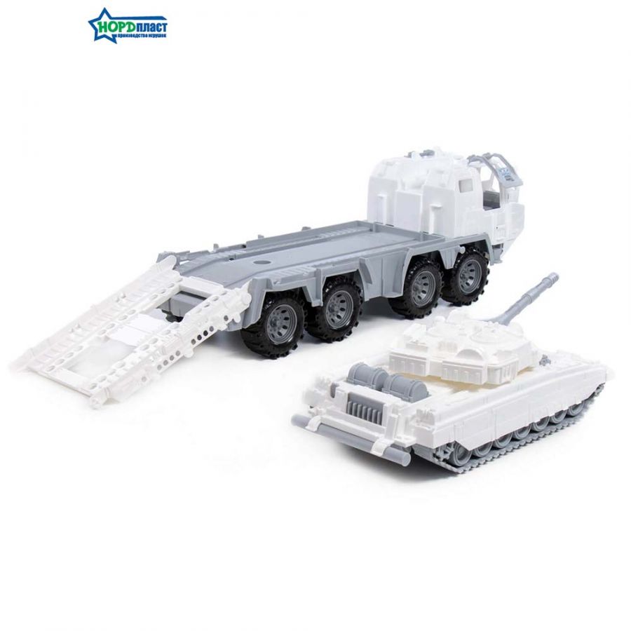 Военный тягач "Арктика" с танком