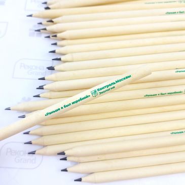 карандаши из переработанного картона с логотипом