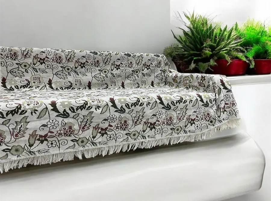 Комплект ковровых дивандеков  (220х180;2 накидки(90х180),перламутровый