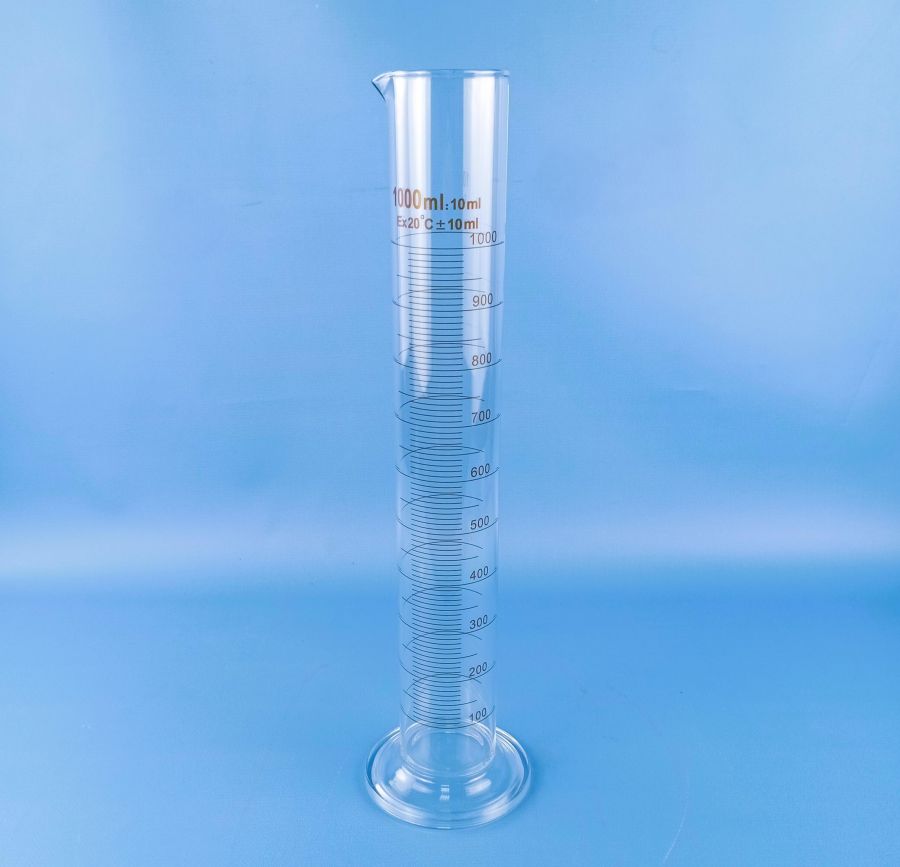 Цилиндр мерный Labdevices 1-1000-2, 1000 мл, стекло Boro 3.3, со стеклянным основанием, с носиком, градуированный