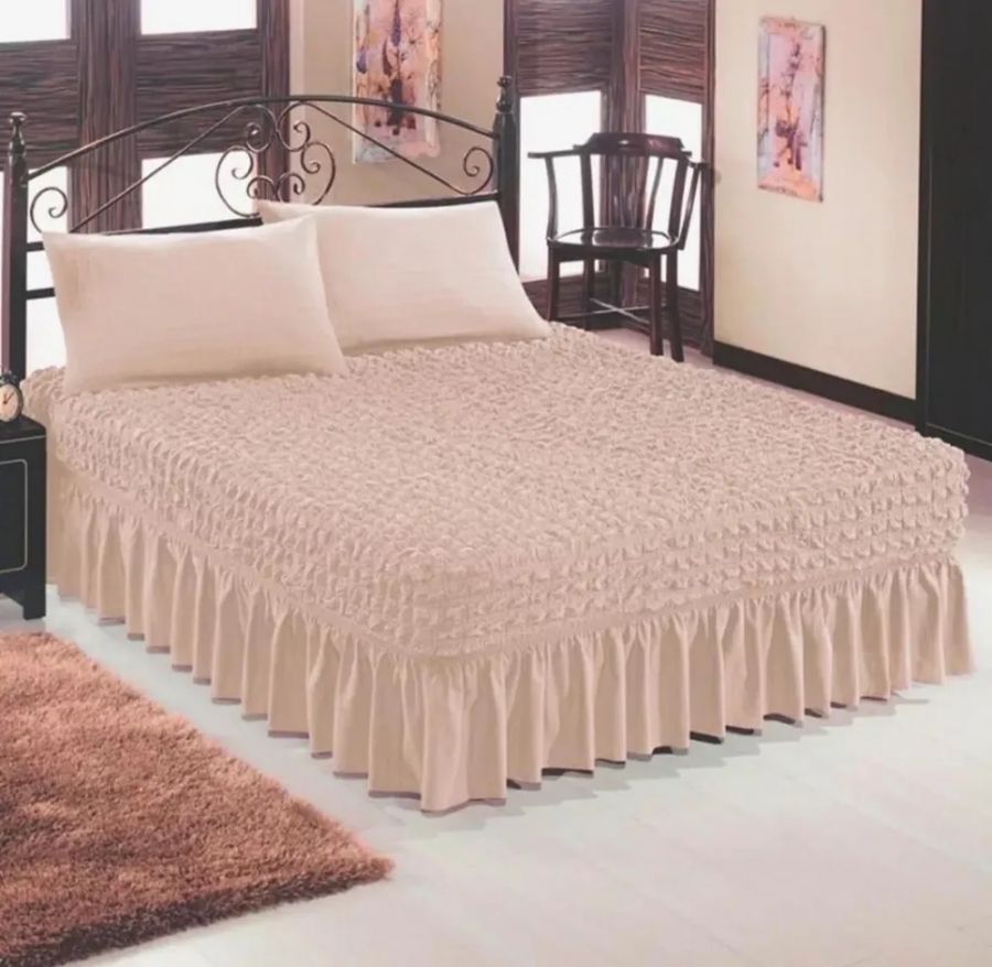 Покрывало на кровать с двумя наволочками   ,розовый