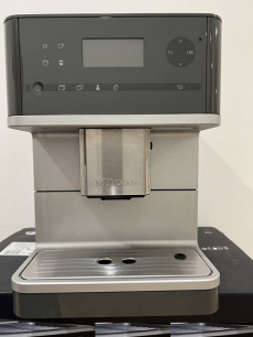 Новая. Кофемашина MIELE CM 6310