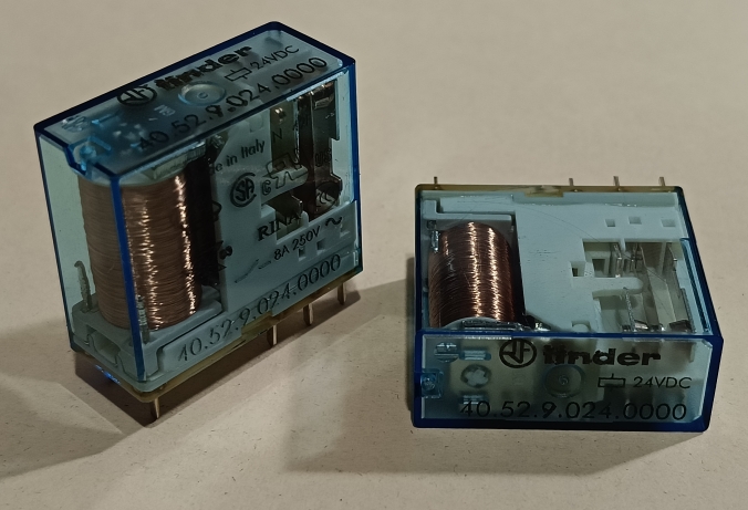Миниатюрное реле Finder 405290240000, 2 перекидных контакта 8А, = 24В DC