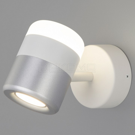 Бра Oskar 20165/1 LED белый/серебро