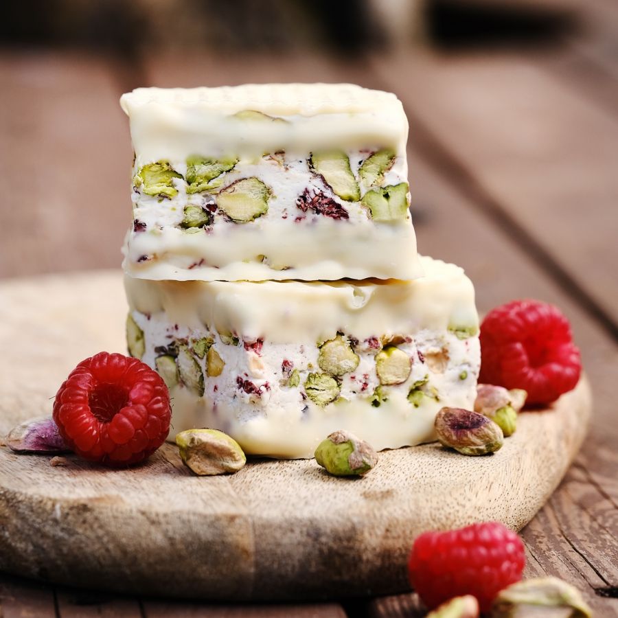 Нуга фисташка • малина