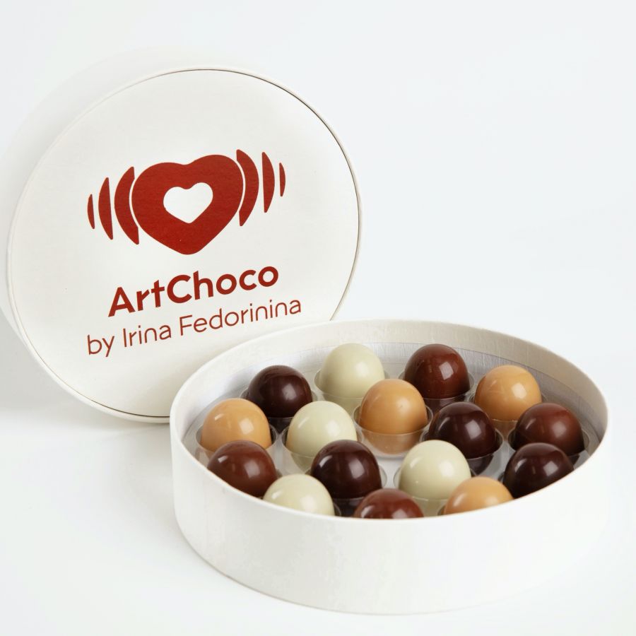 Ореховая коллекция 16 шт в круглой коробке