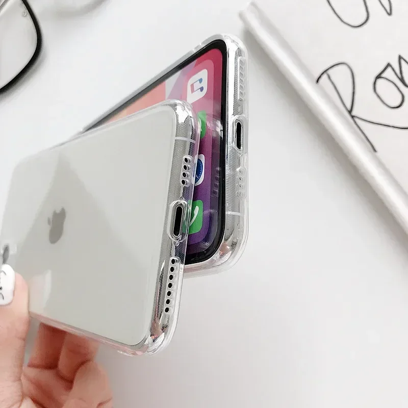 Чехол на iPhone 12 Б/Б