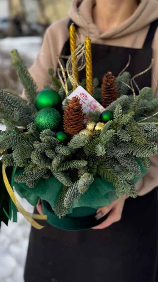 Композиция из нобилиса в аквабоксе