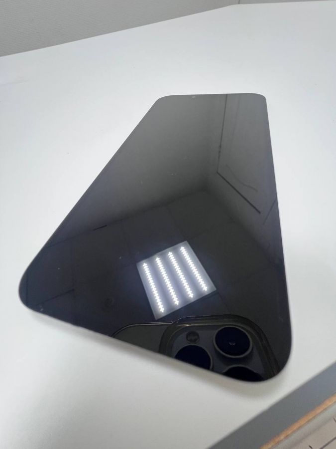 Apple iPhone 13 дисплей в сборе с тачскрином оригинал с разбора (снятый) царапины