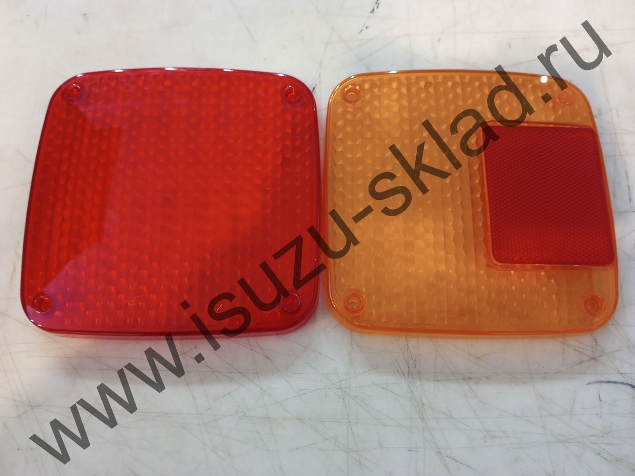 Стекло фонаря заднего hino500/700 комплект