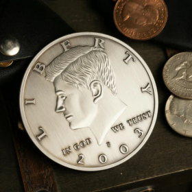 Гигантская Монета HALF DOLLAR Bacon Jumbo Coin