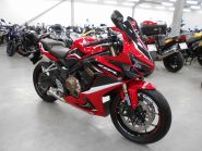 HONDA CBR650R