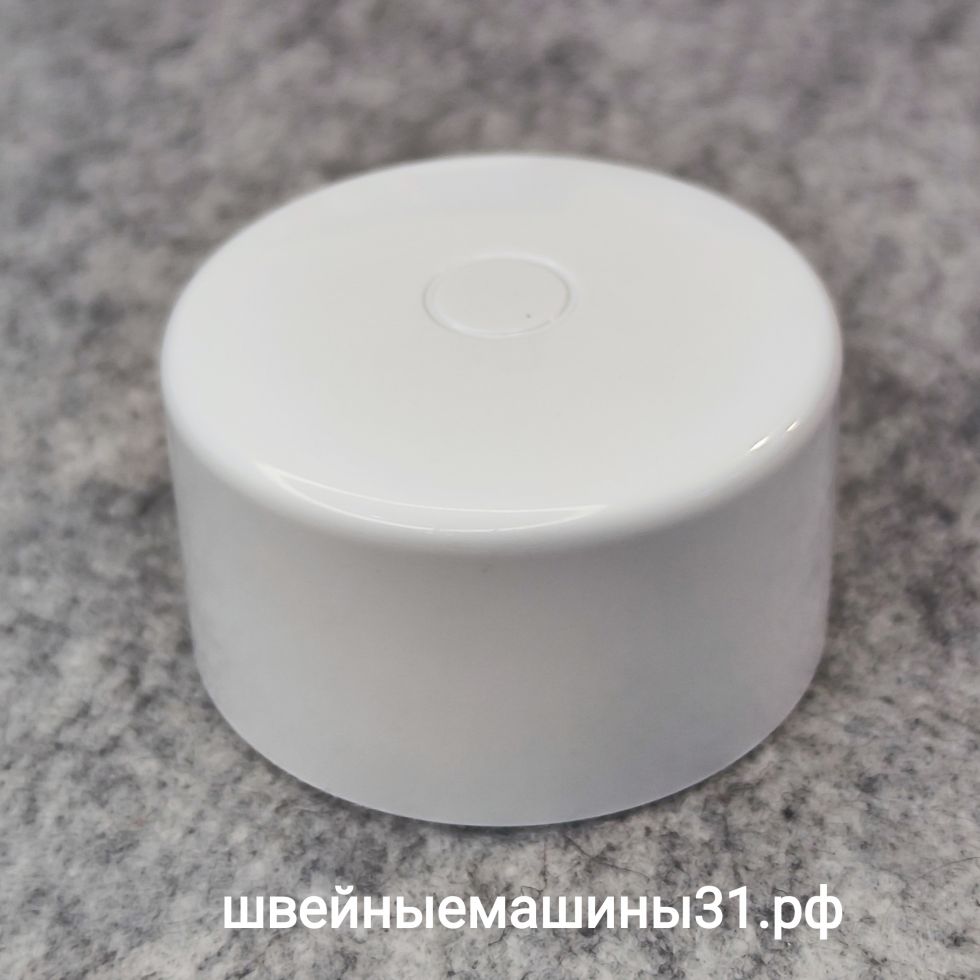 Маховое колесо Leader VS 375, VS 379, Agat, Paradise. Высота 33,5 мм; диаметр у основания 59 мм; диаметр под вал 10 мм.       Цена 750 руб.