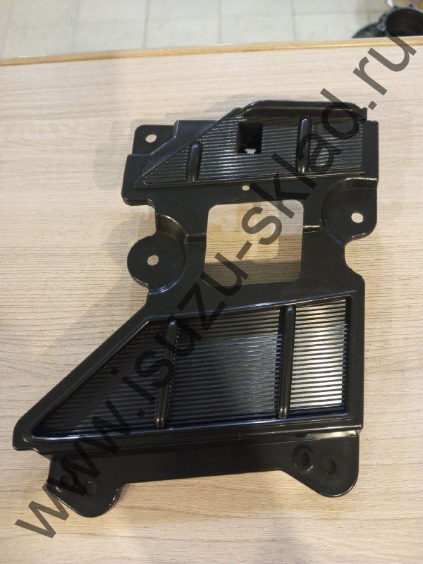Накладка под решетку радиатора е5 nqr90/npr75 левая