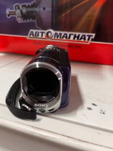Видеокамера цифровая Sony Handycam DCR-SX44E