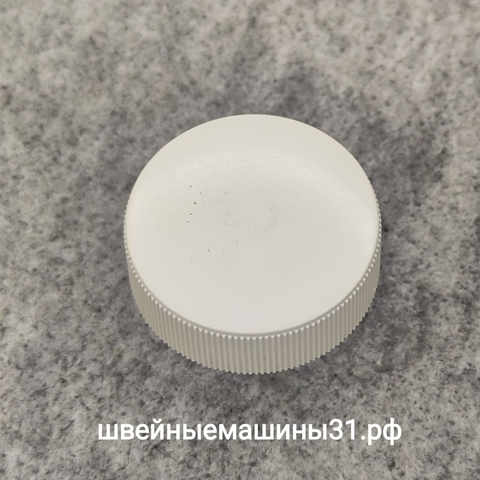 Ручка регулятора выбора вида строчки Brother PX (б/у). Диаметр 41 мм; высота 32,3 мм; диаметр отверстия под ось 7,1 мм    Цена 105 руб.