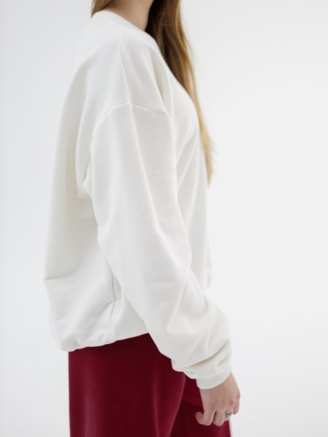 Свитшот базовый молочный