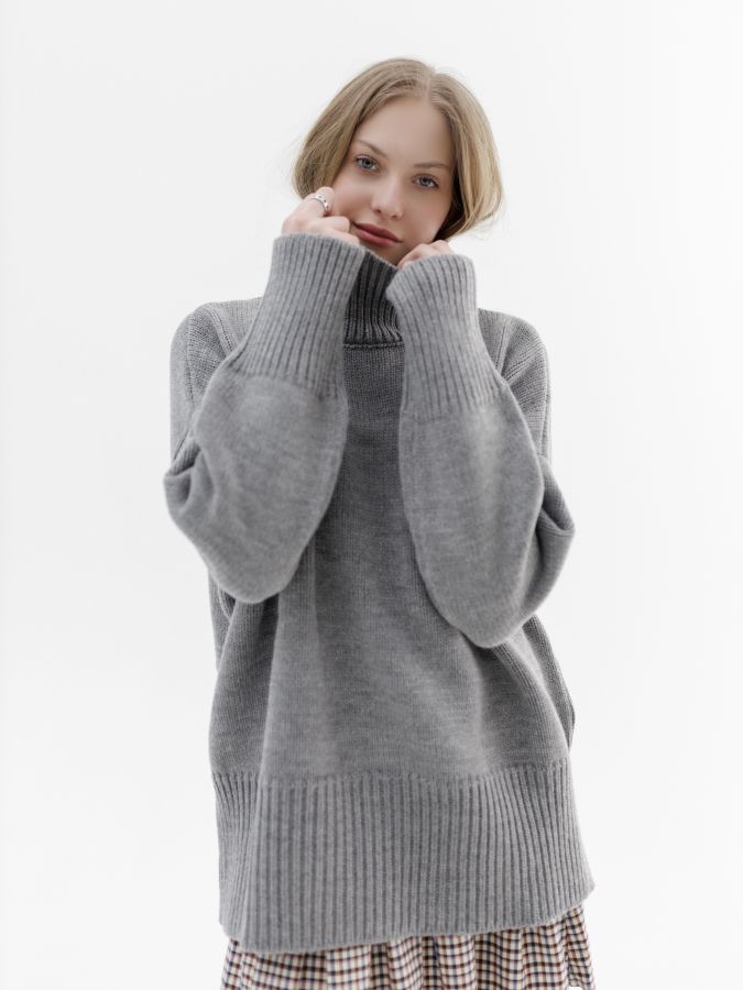 Свитер из мериноса серый