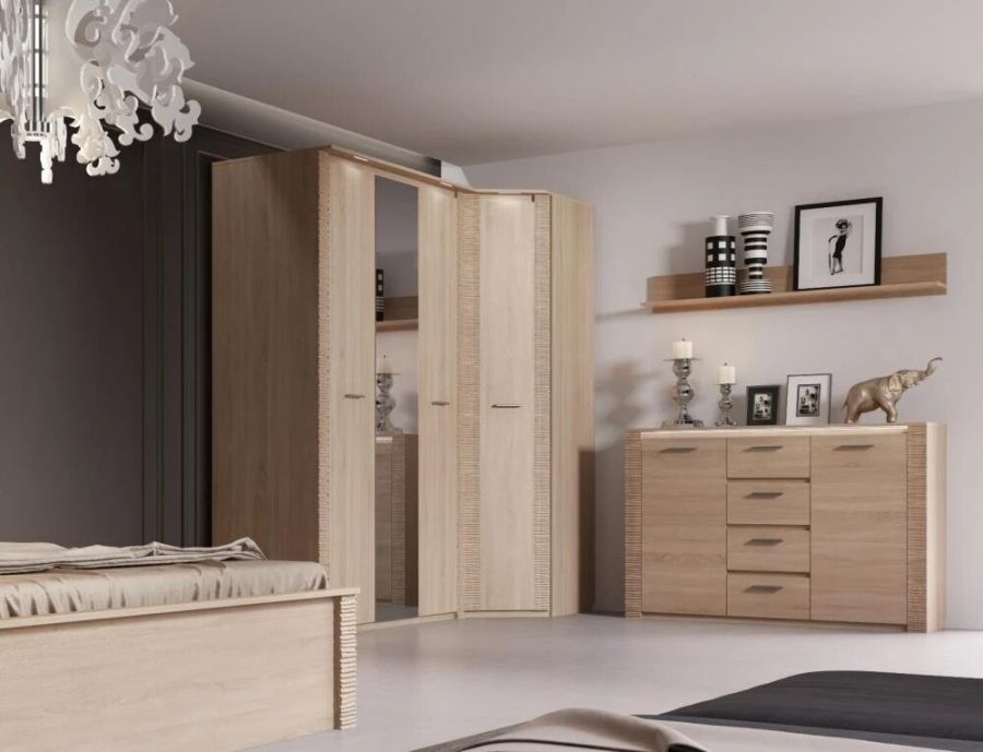 Шкаф трехдверный "Элана"